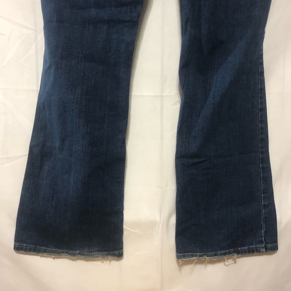 Levis Boot Cut Blue Jeans Womens 12 Mid Rise Distressed Dark Wash Stretch Denim - Picture 4 of 6